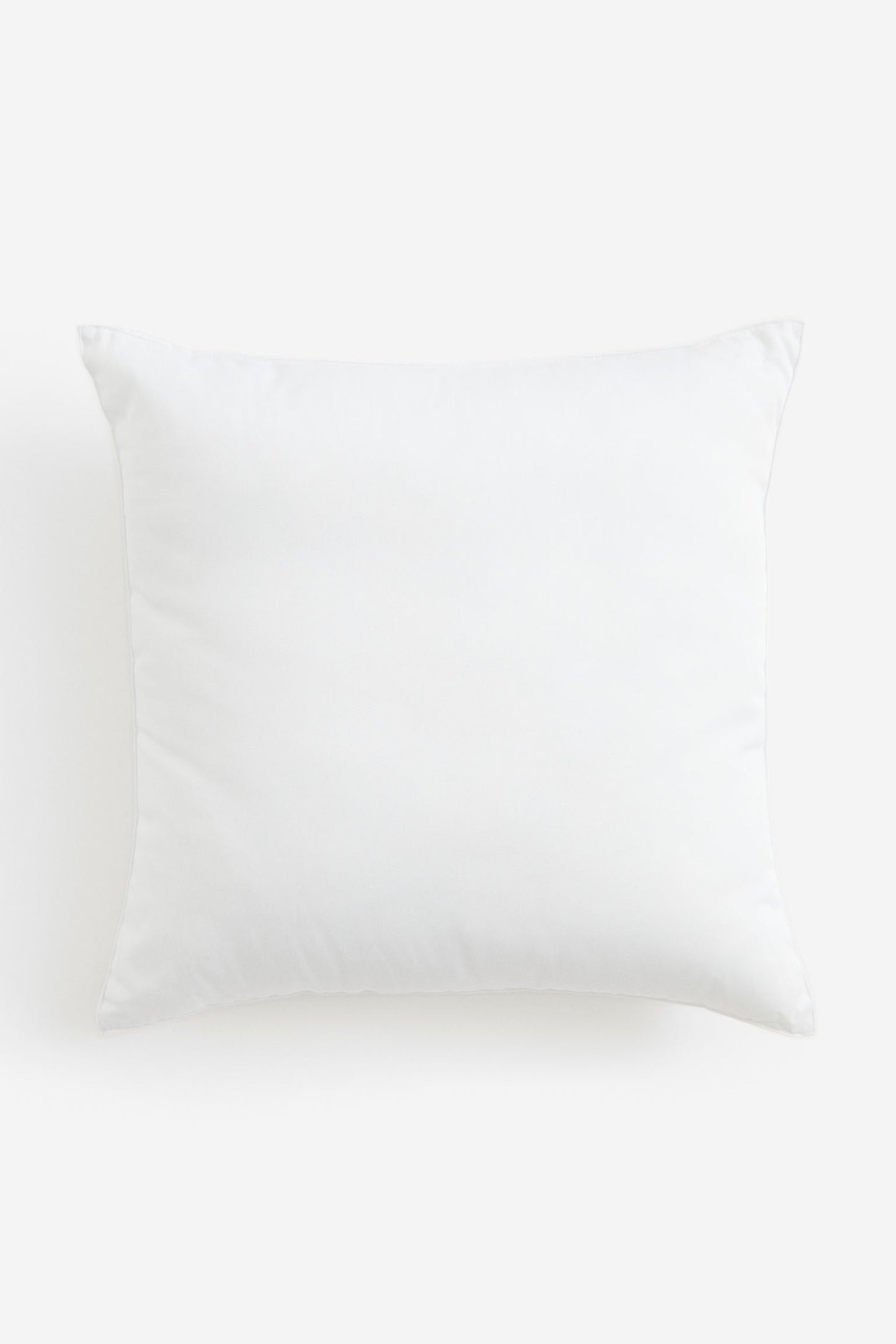 Polyester-filled inner cushion